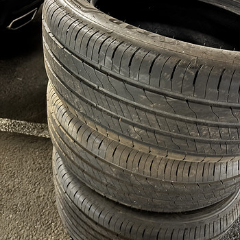 Suverehvid 225/55/R18