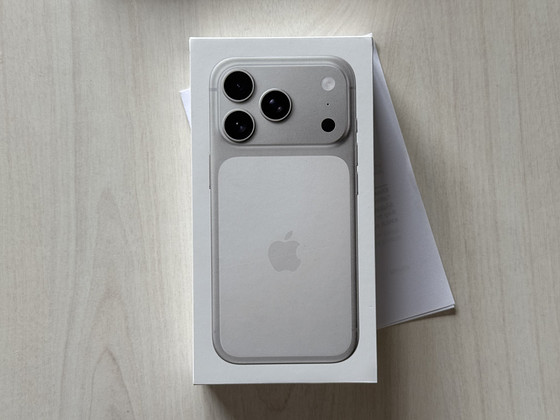 Apple iPhone 17 Pro Silver 256GB