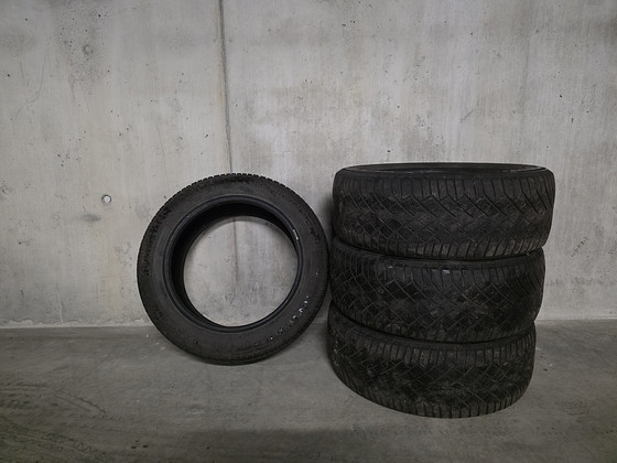 Talverehvid (M+S) Continental VikingContact 235/55 R18 (4 tk)