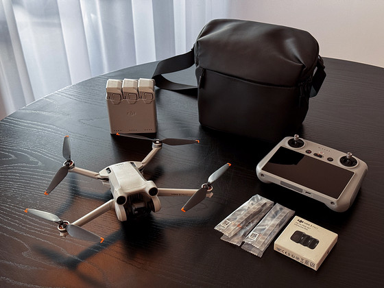 DJI Mini 3 Pro Fly More Combo