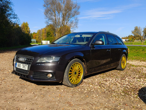 Audi A4 B8