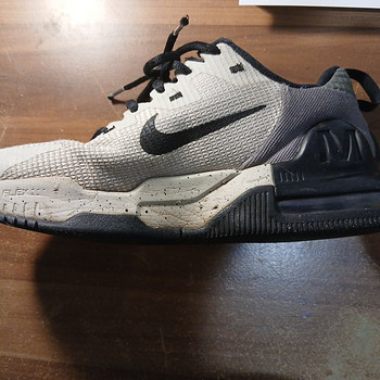 Müüa korralikud NIKE tossud