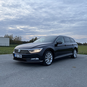 Volkswagen Passat 2015 г. 2.0TDI 140 кВт