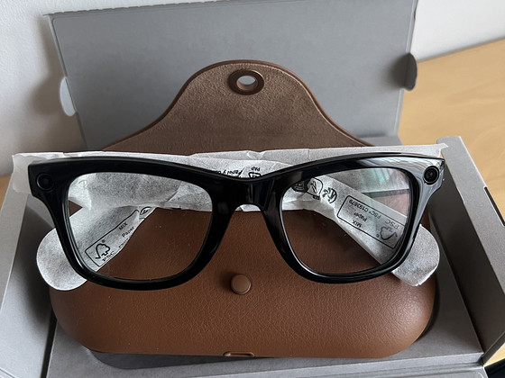 Ray-Ban Meta Wayfarer Gen2 Clear to Graphite Green Очки | AI