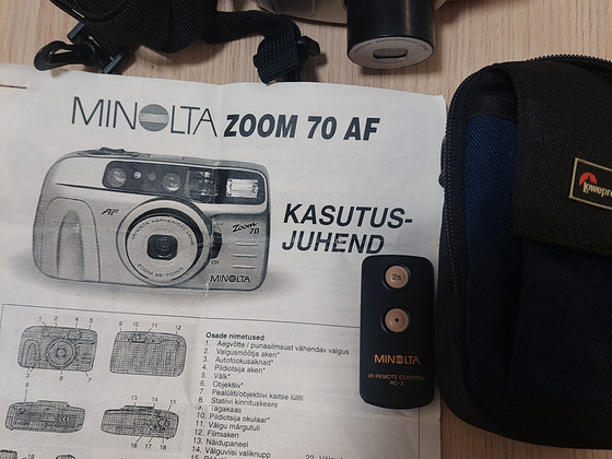 Продам винтажный фотоаппарат MINOLTA zoom 70 AF
