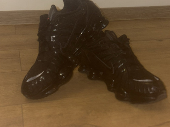 NIKE SHOX TL