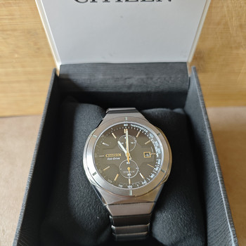 Часы CITIZEN