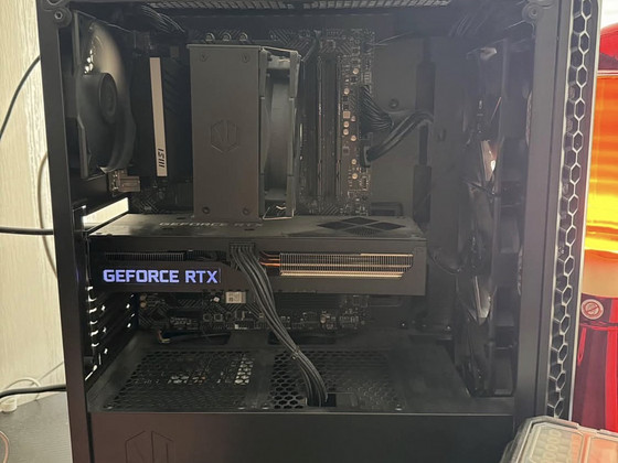 Gaming pc // RTX 3070ti // i5-12600
