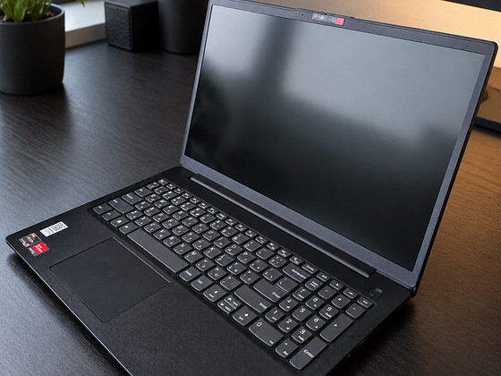 Ноутбук Lenovo V15 G4 AMN — Ryzen 5 / 16 GB / 256 GB SSD / Wi