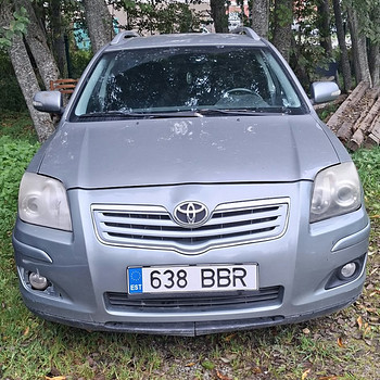 TOYOTA AVENSIS