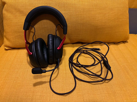 HyperX Cloud III проводные