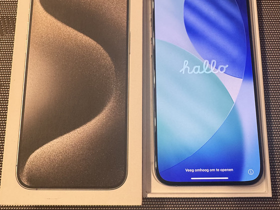 iPhone 15 Pro Max, Titanium Natural, 256GB