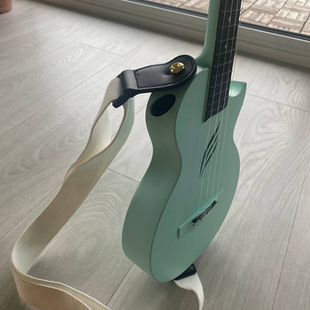 Ukulele Cascha