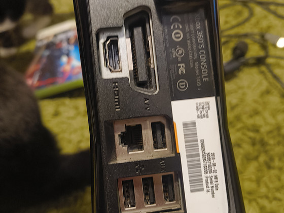 Xbox 360 S
