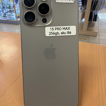 Apple iPhone 15 Pro Max 256Gb Natural Titanium в хорошем состоянии