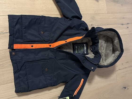 Продаётся осенняя куртка Outburst Outdoor