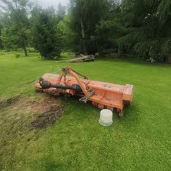 Müüa hooldusniiduk Agrimaster 260