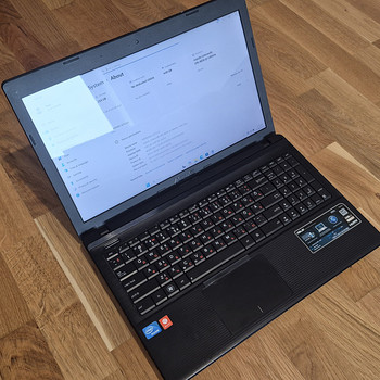 Asus X55A, 15,6'', Intel, 224GB SSD, 4GB RAM, Win11, Office