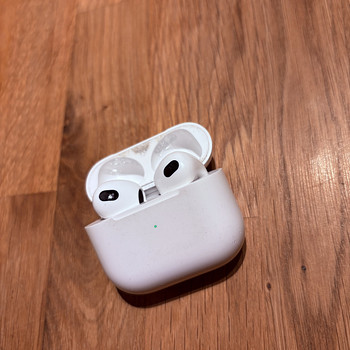 Apple airpods 3