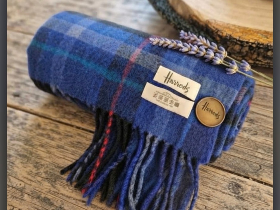 Luxurious Vintage Harrods Wool Scarf
