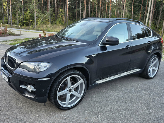 BMW X6 Facelift 30d 180kw ACC Comfort H-UP 360°
