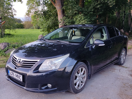 Toyota Avensis 1.8 108kw