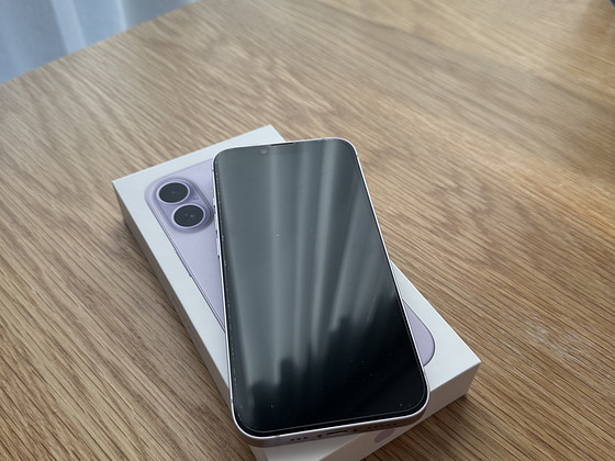 iPhone 14 128 GB Purple