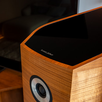 Sonus Faber Venere Signature Pähkel