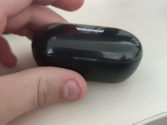 Продаю наушники Tekmee