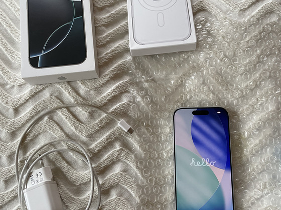 iPhone 16 Pro 256 Valge aku 94%
