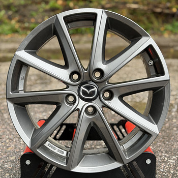 17" Mazda originaalveljed 5x114,3 + andurid