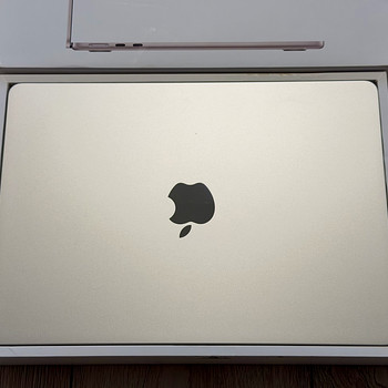 Apple Macbook Air 13 M4 16/256GB StL SWE v heas korras.