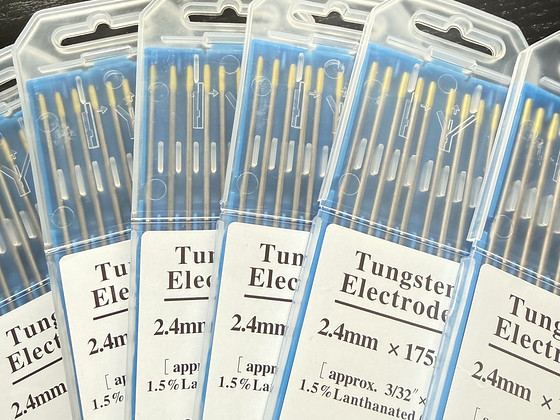 TIG volframelektroodid 2.4 mm (WL-15, kuldsed)