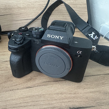 Sony A7 IV