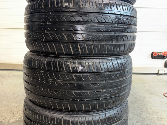 Suverehvid 255/35 r19
