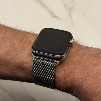 Apple Watch series 8
