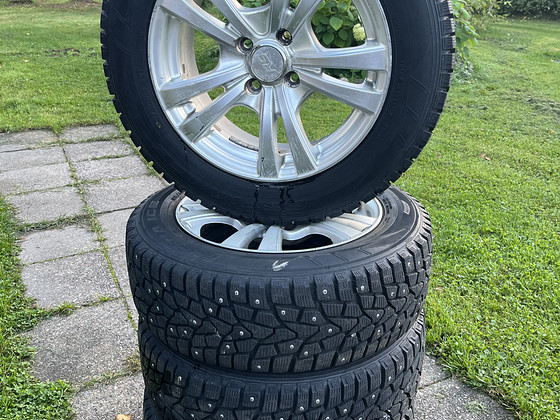 Диски R15 + шипованные шины 195/60R15