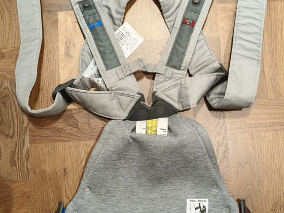 Кенгуру BabyBjörn Baby Carrier Mini