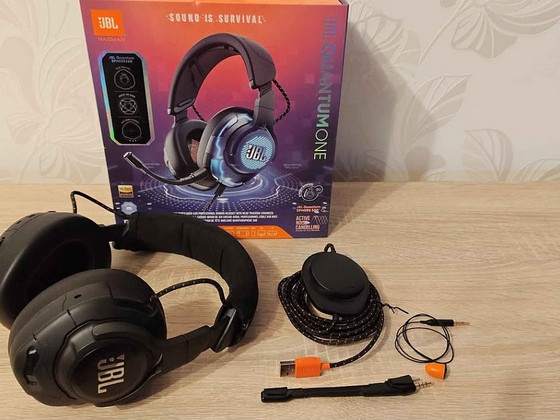 Jbl Quantum one