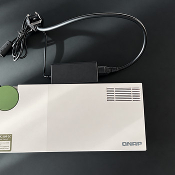 QNAP QSW-M2108-2C управляемый коммутатор – 2.5GbE / 10GbE