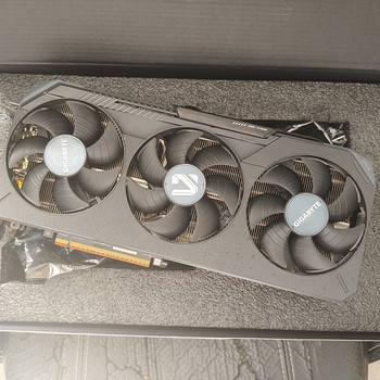 GIgabyte RX 9070 XT Gaming OC