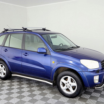 Toyota RAV4 Offroad A-C 4x4 2.0 110kW