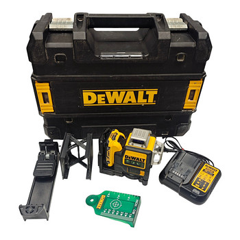 Laaser Dewalt DCE089D + tarvikud + aku + laadija + kohver