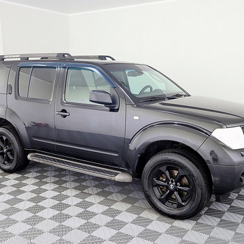 Nissan Pathfinder Luxury 2.5 dCi 126kW