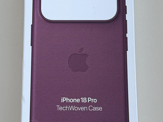 Apple iPhone 18 ProTechWoven Case with MagSafe , Mulberry