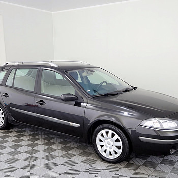 Renault Laguna Facelift ATM 2.2 dCi 102kW