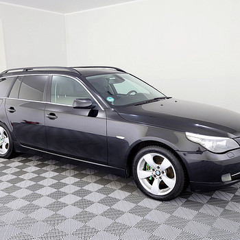 BMW 523 Executive Facelift 2.5 140kW