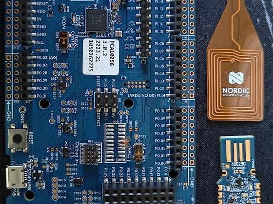 Nordic Semiconductor nRF52840 Development Kit + USB Dongle