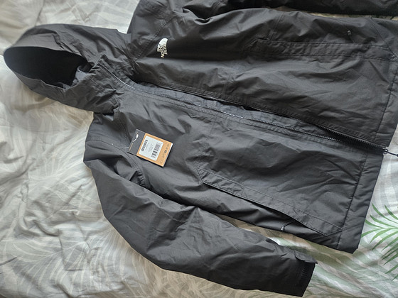 Meeste jope The North Face Millerton Insulated M