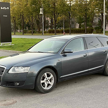 AUDI A6 AVANT
